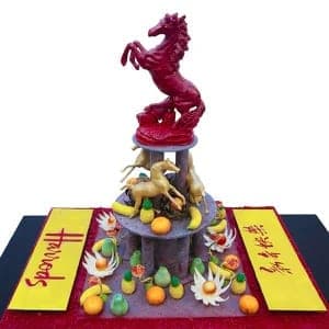 Paul Wayne Gregory Chocolates — showpiece 10