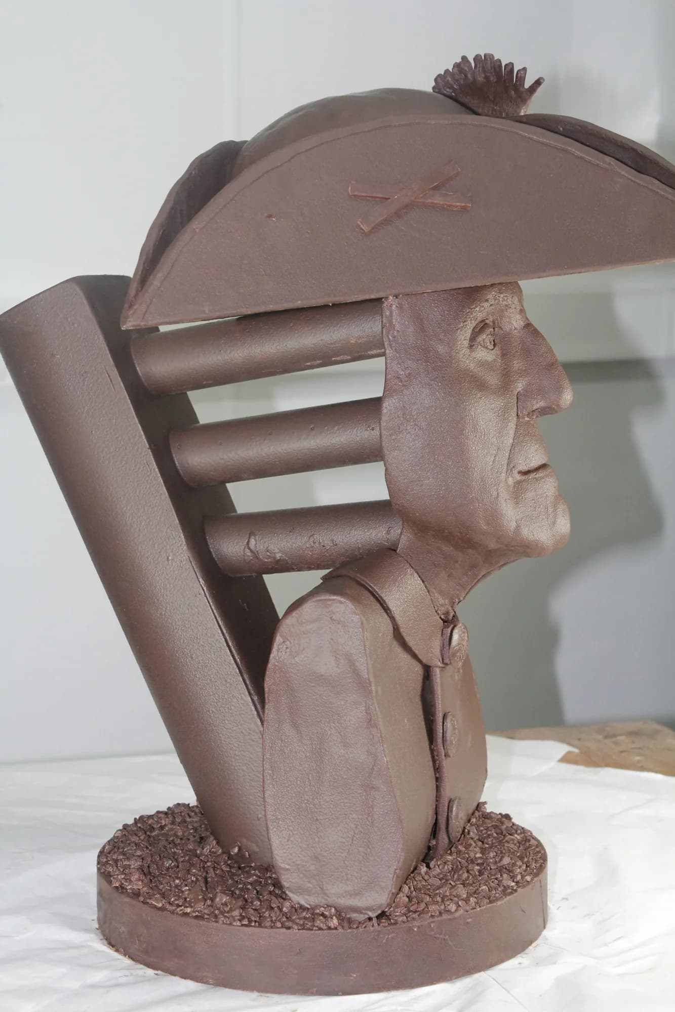 Paul Wayne Gregory Chocolates — showpiece 11